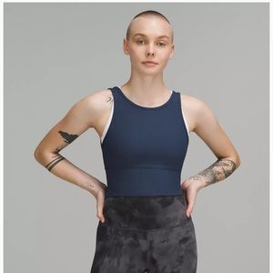 Lululemon Power Pivot rubbed tank, size 6, navy